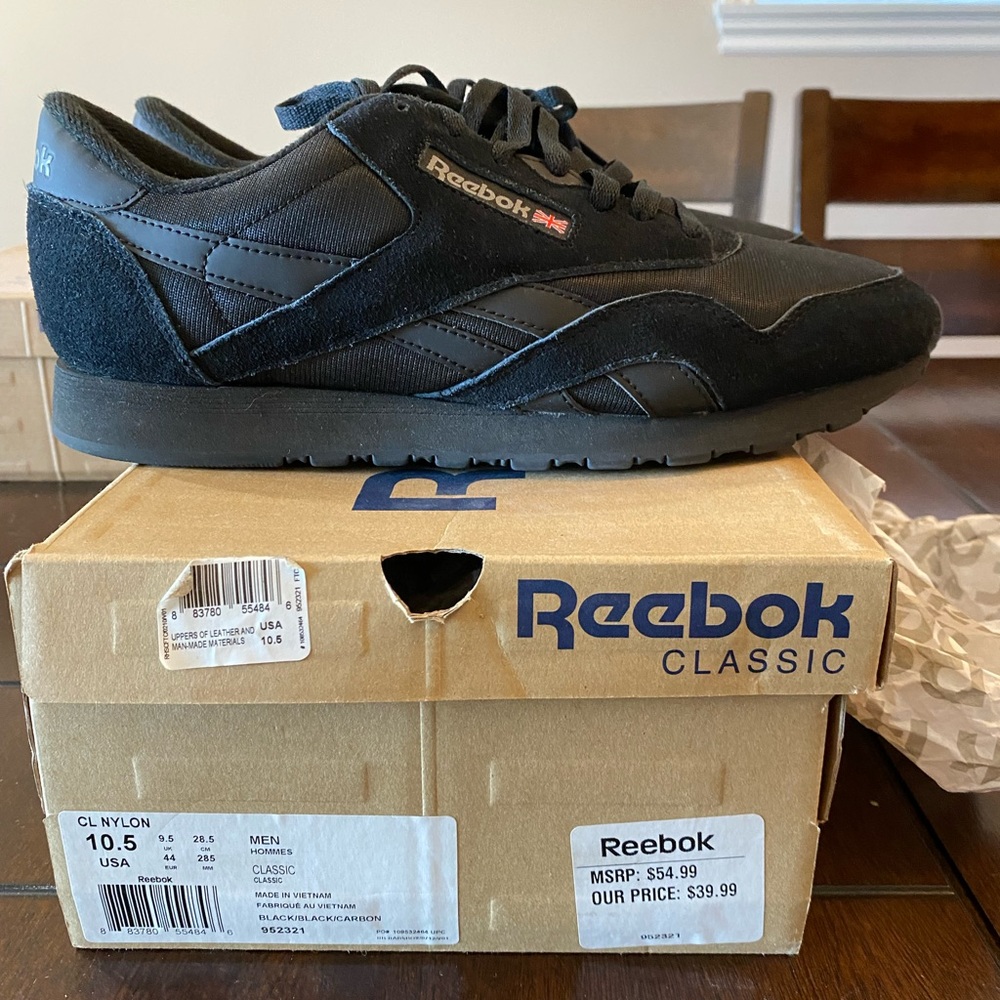 Men’s Reebok classics - nylon black 10.5